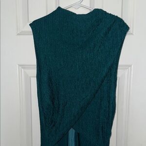 Teal Sleeveless Knit Top